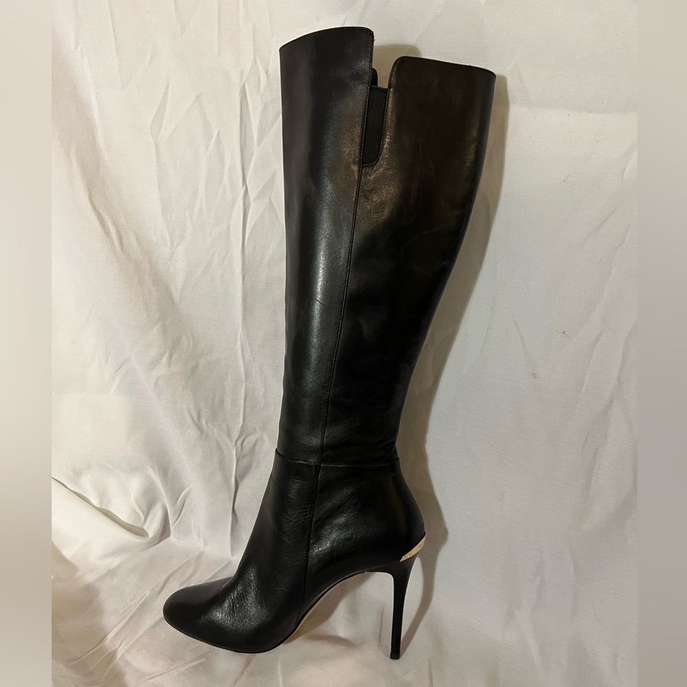 Michael Kors Clara Boots - Picture 5 of 12